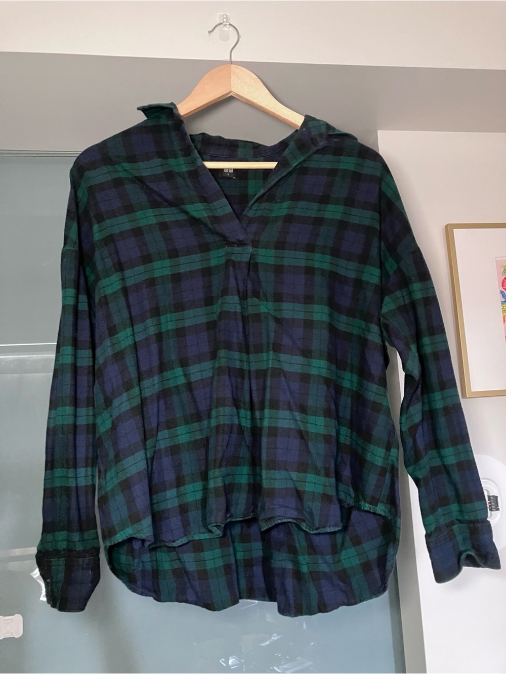 Uniqlo Plaid Buttonless Flannel Top- Green/Blue